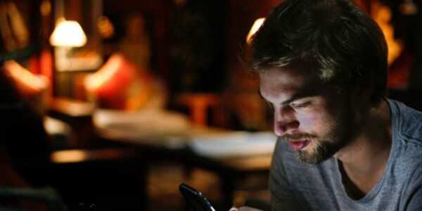 How to know if a guy is crushing on you through text?