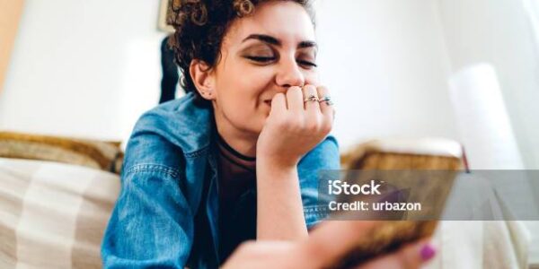 How do you flirt over text games?